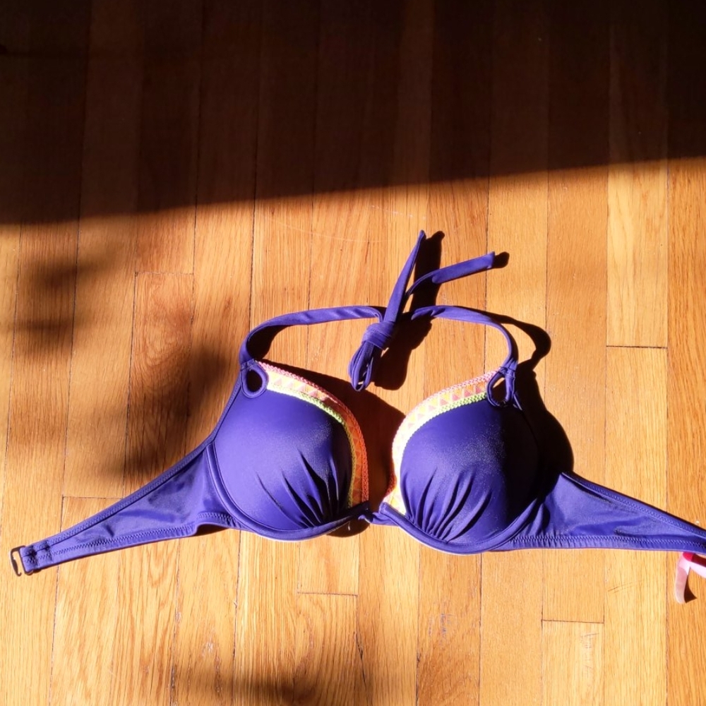 Victoria's Secret 34C Bombshell Padded Swim Top